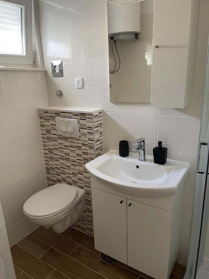 Apartman Solin 2, Parking Apartment Luaran gambar
